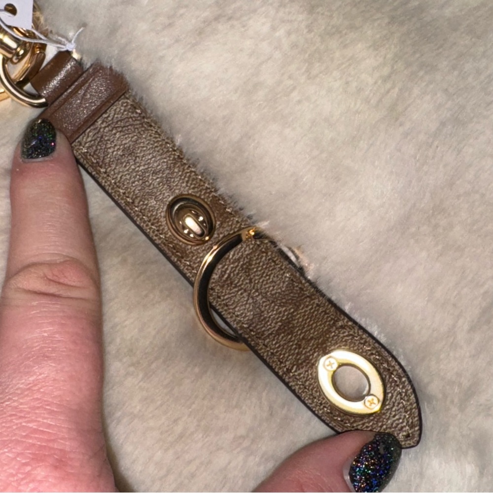 NEW! COACH Trigger Snap Key Ring / Bag Charm w/ Dogleash Snap, Gold/Khaki NWT! - Picture 15 of 16